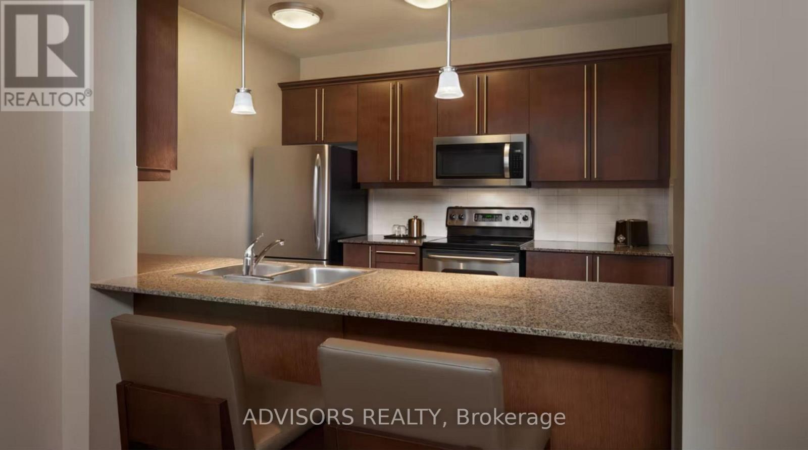 370 - 220 Gord Canning Drive, Blue Mountains, Ontario  L9Y 0K9 - Photo 6 - X12762514