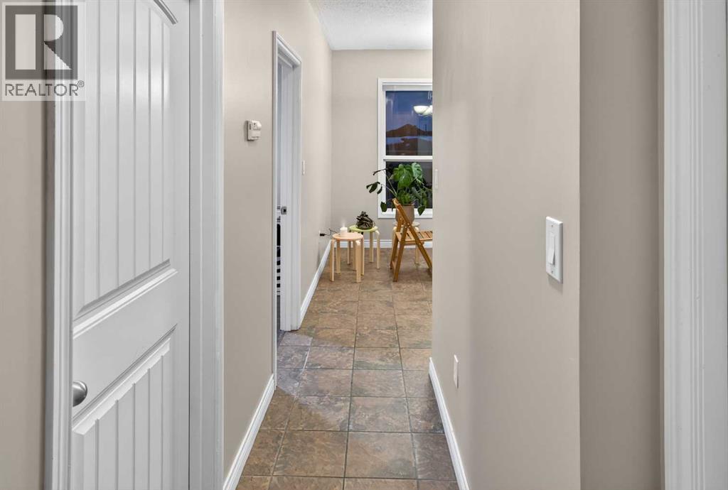 206, 9225 Lakeland Drive, Grande Prairie, Alberta  T8X 0B8 - Photo 3 - A2282598