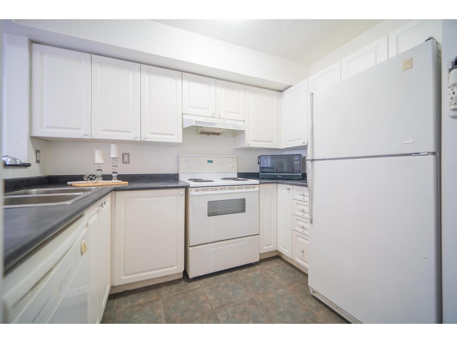 111 14355 103 Avenue, Surrey, British Columbia  V3T 5V5 - Photo 13 - R3084704