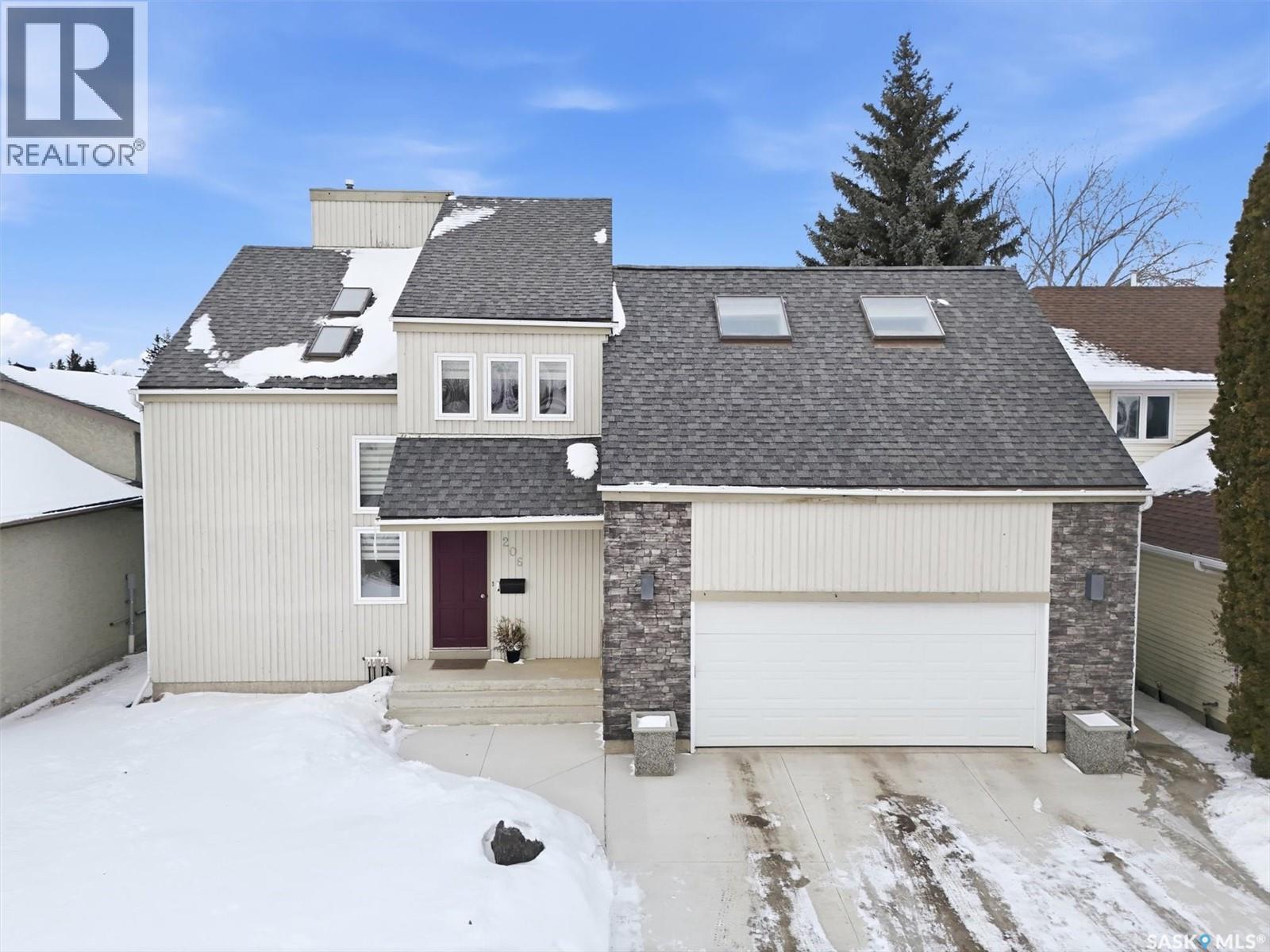 206 Gathercole CRESCENT, Saskatoon, Saskatchewan