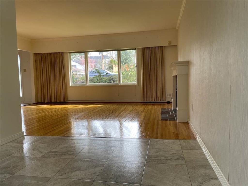 12677 98 Avenue, Surrey, British Columbia  V3V 2K7 - Photo 5 - R3086136