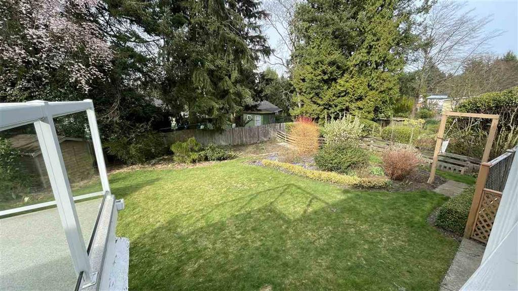 12677 98 Avenue, Surrey, British Columbia  V3V 2K7 - Photo 4 - R3086136