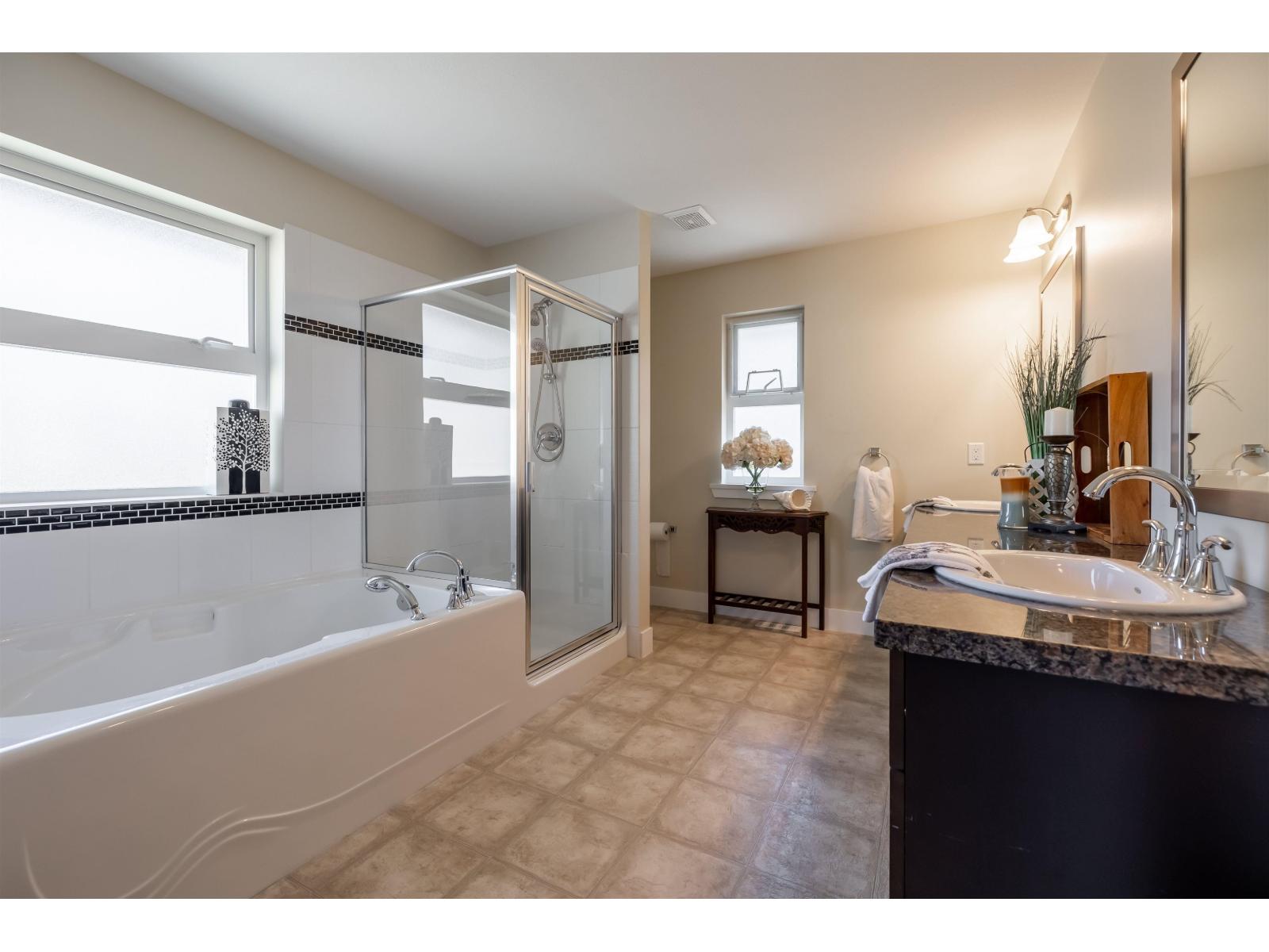 6068 163a Street, Surrey, British Columbia  V3S 2H7 - Photo 18 - R3086908