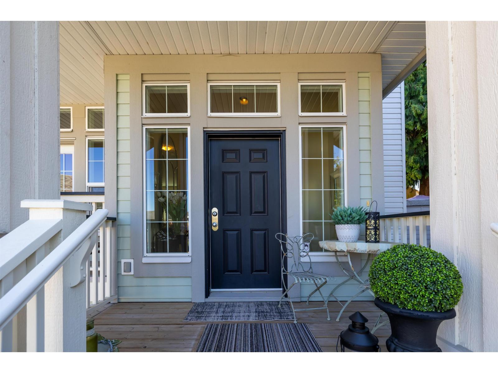 6068 163a Street, Surrey, British Columbia  V3S 2H7 - Photo 3 - R3086908