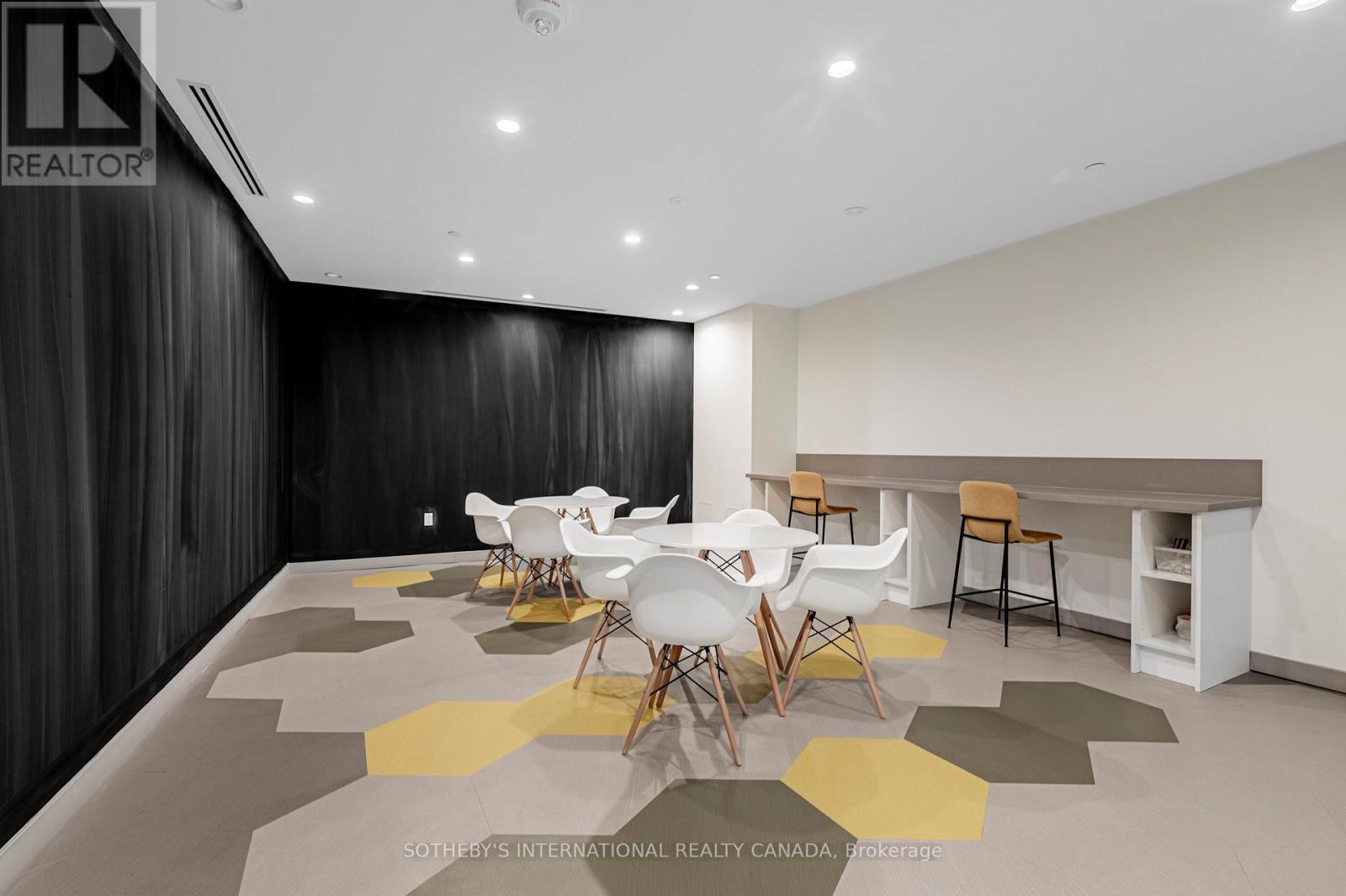 1910 - 28 Freeland Street, Toronto, Ontario  M5E 0E3 - Photo 15 - C12761130