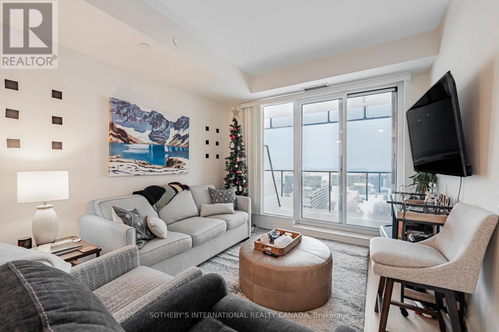 1910 - 28 Freeland Street, Toronto, Ontario  M5E 0E3 - Photo 12 - C12761130