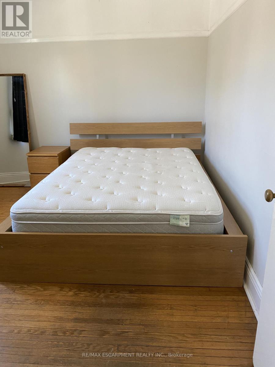 184 Arkell Street, Hamilton, Ontario  L8S 1W8 - Photo 18 - X12761100