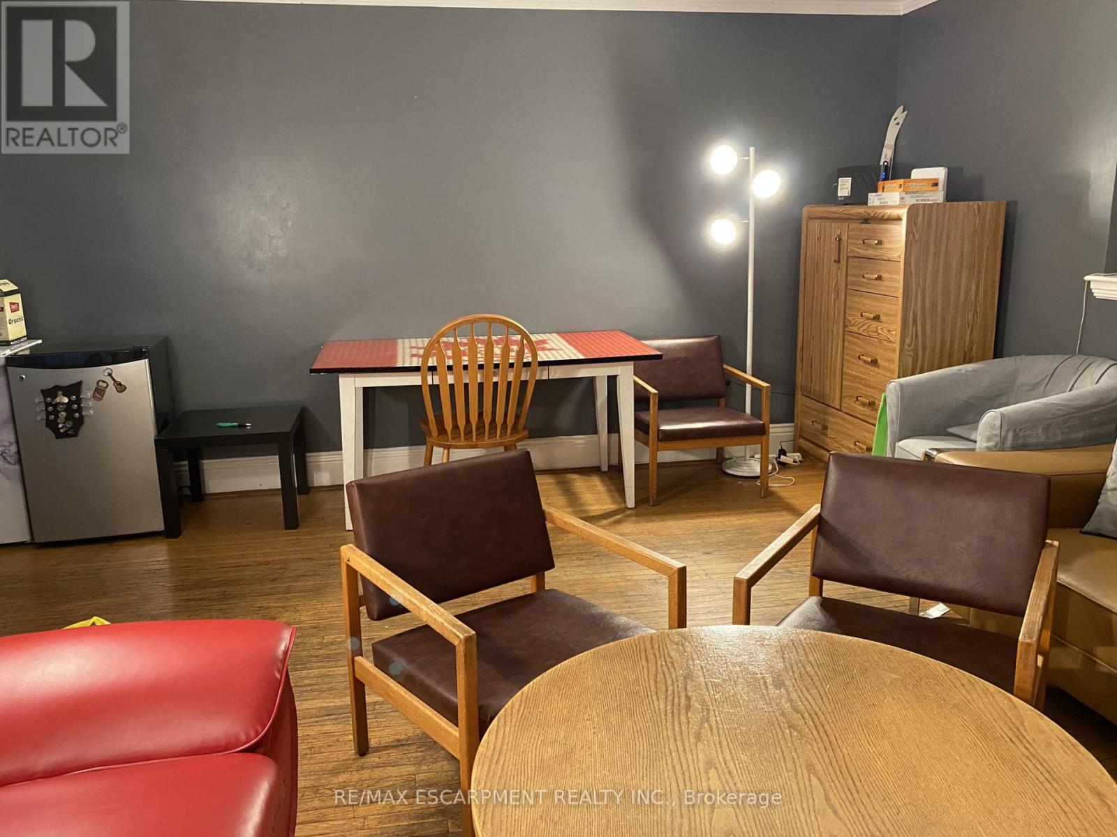 184 Arkell Street, Hamilton, Ontario  L8S 1W8 - Photo 8 - X12761100