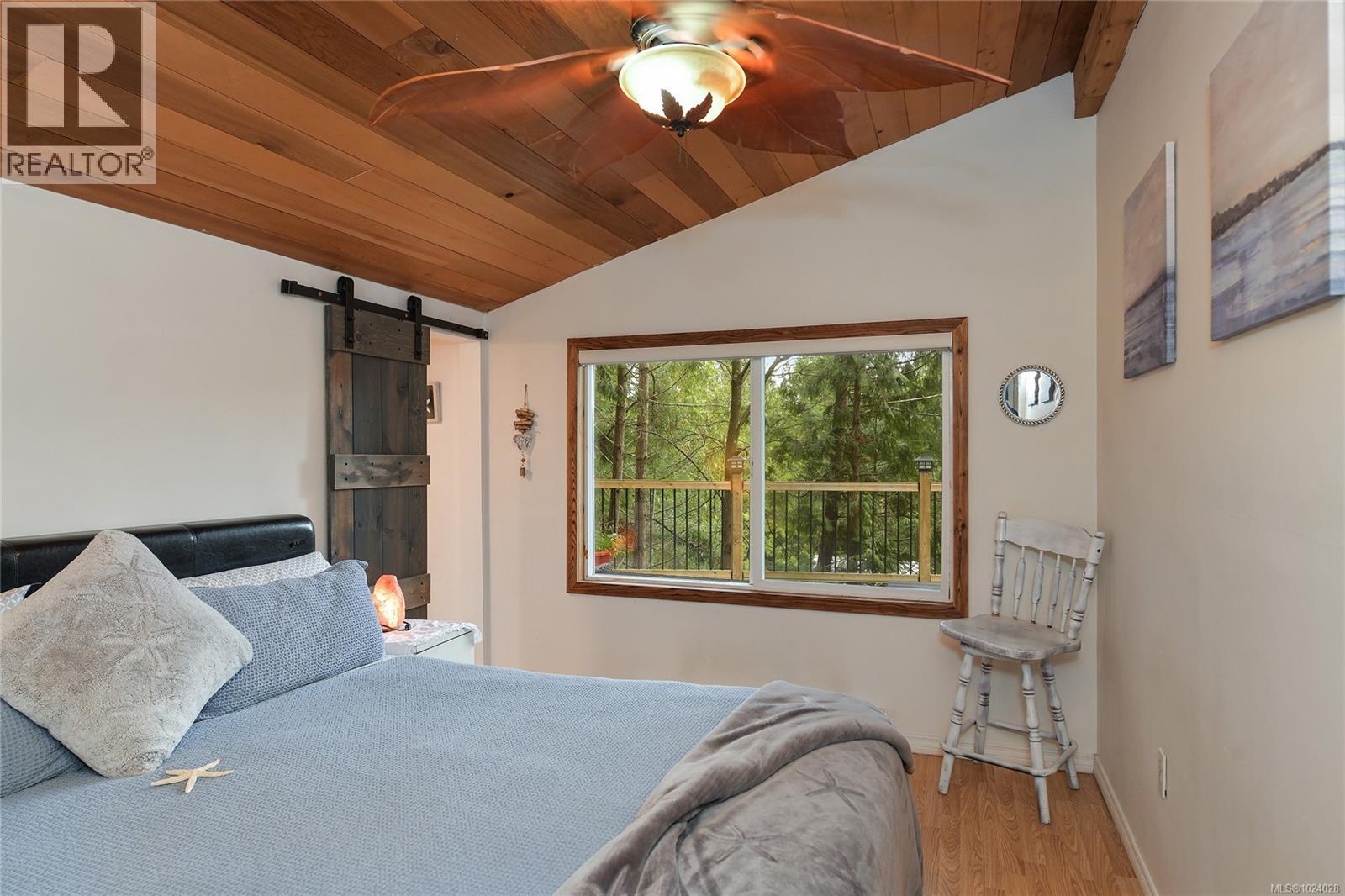 493 Abbott Rd, Mayne Island, British Columbia  V0N 2J1 - Photo 30 - 1024028