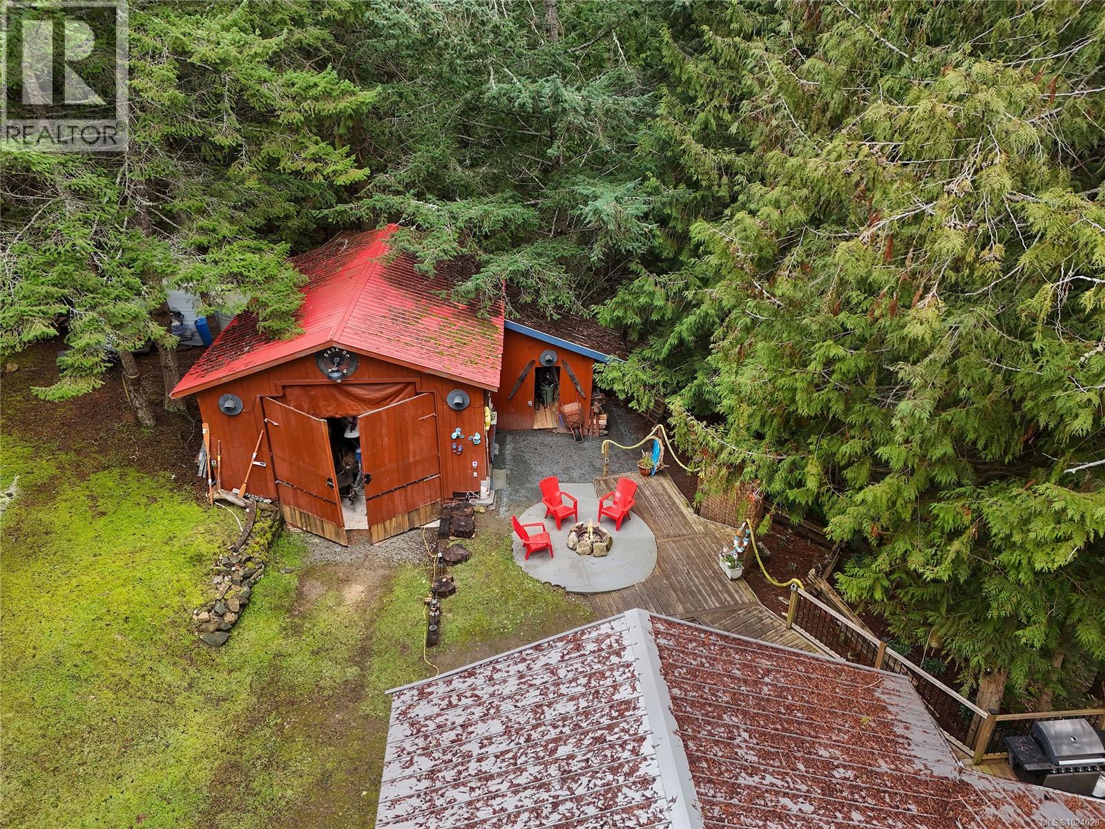 493 Abbott Rd, Mayne Island, British Columbia  V0N 2J1 - Photo 39 - 1024028