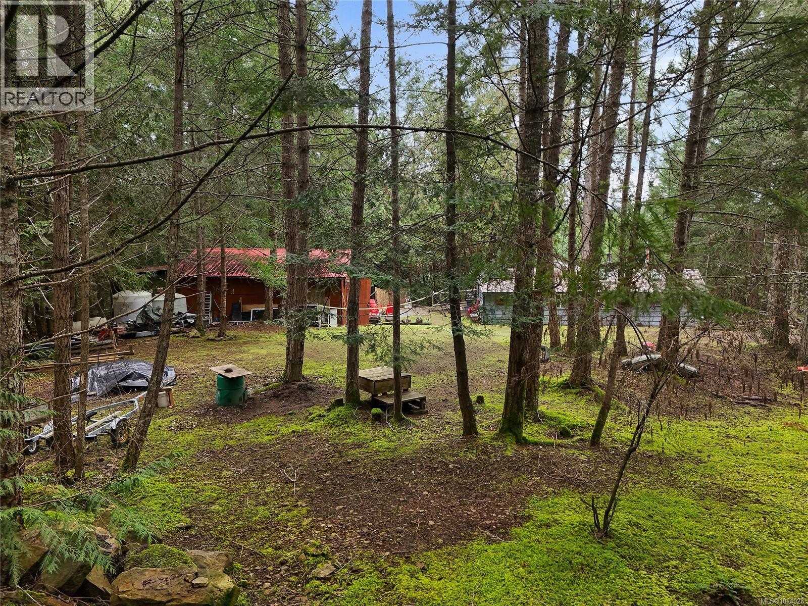 493 Abbott Rd, Mayne Island, British Columbia  V0N 2J1 - Photo 42 - 1024028