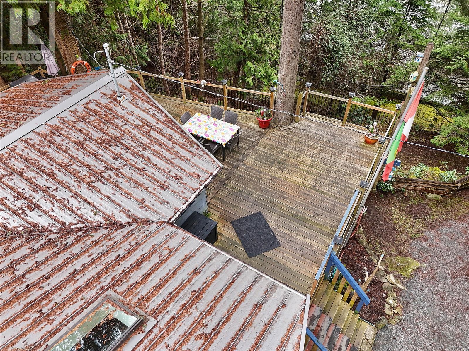 493 Abbott Rd, Mayne Island, British Columbia  V0N 2J1 - Photo 44 - 1024028