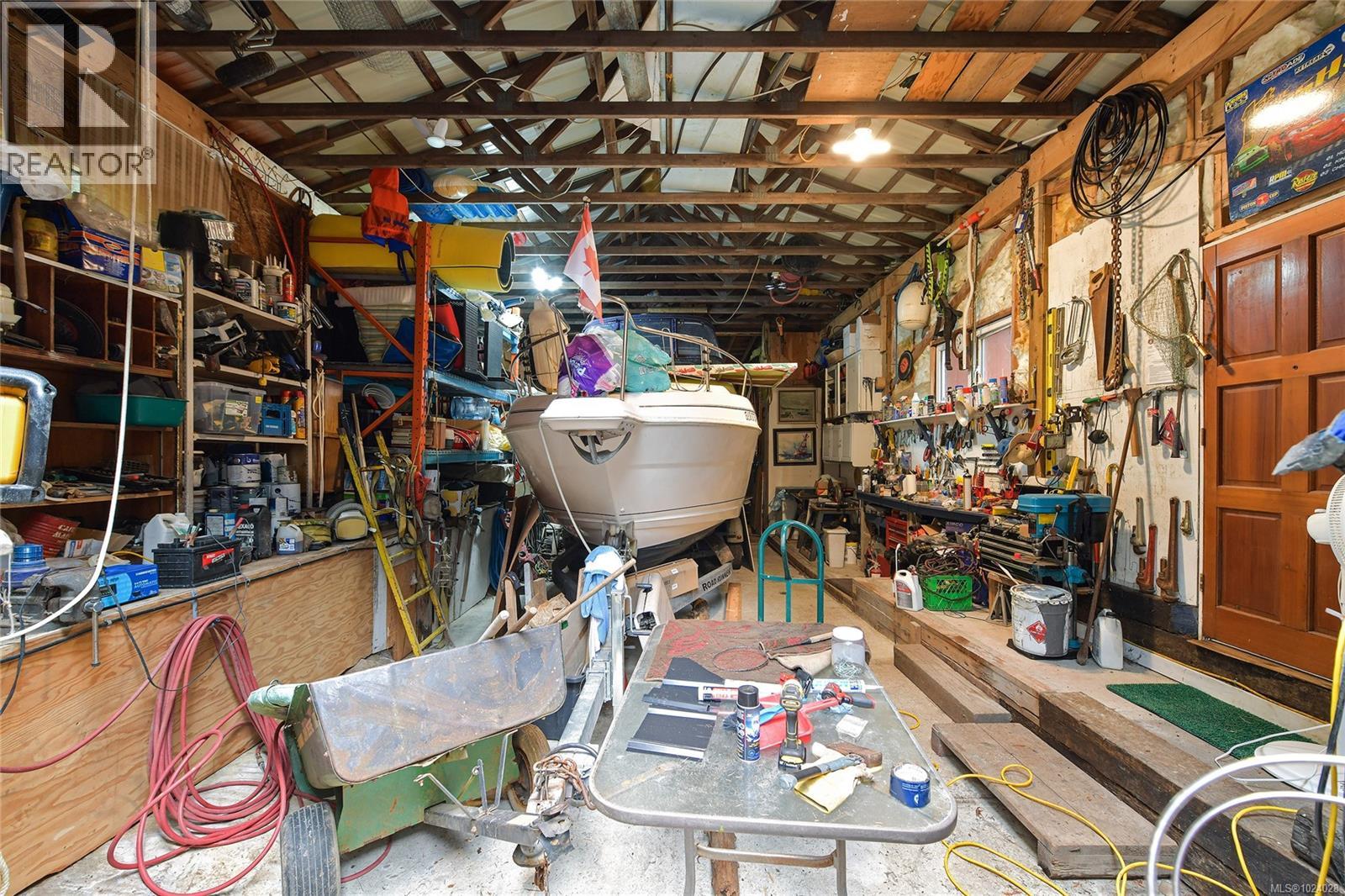 493 Abbott Rd, Mayne Island, British Columbia  V0N 2J1 - Photo 51 - 1024028