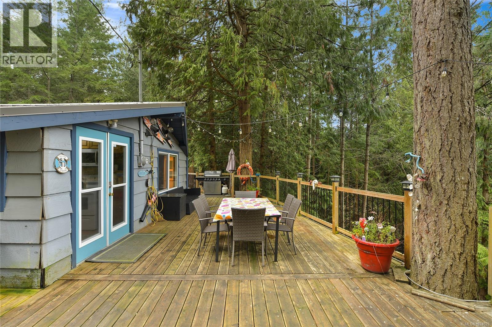 493 Abbott Rd, Mayne Island, British Columbia  V0N 2J1 - Photo 54 - 1024028