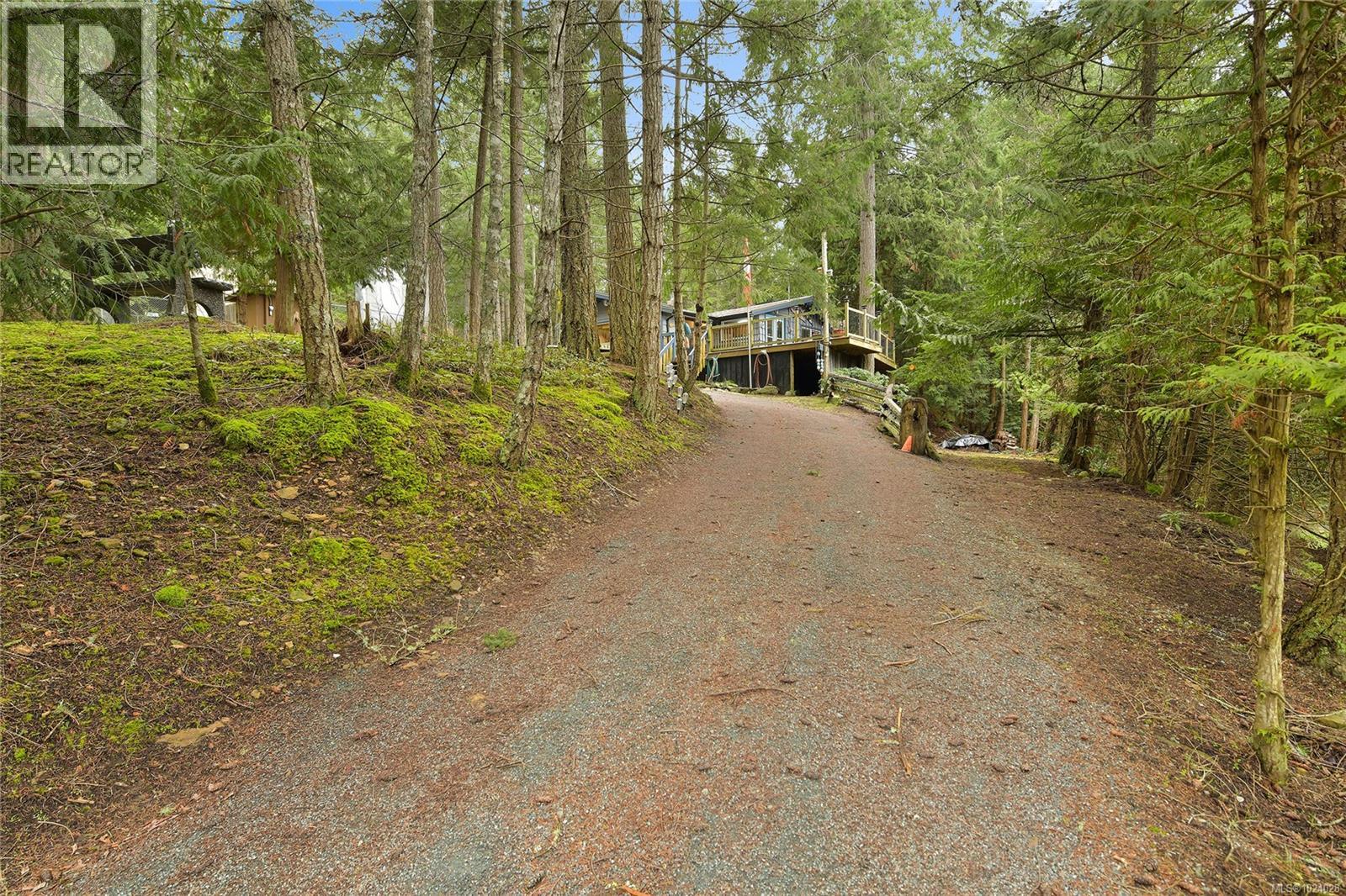 493 Abbott Rd, Mayne Island, British Columbia  V0N 2J1 - Photo 56 - 1024028