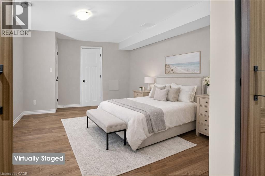 13 Dandurand Court, Grimsby, Ontario  L3M 0H7 - Photo 17 - 40802480