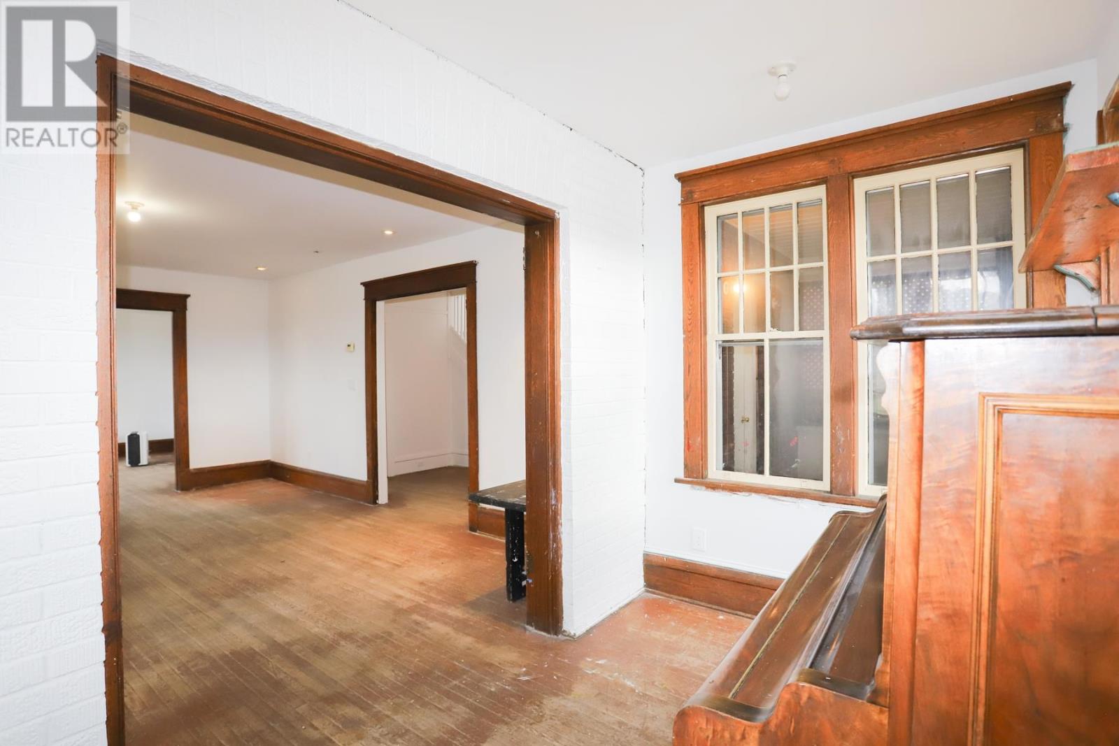 364 Albert St, Sault Ste. Marie, Ontario  P6A 1B7 - Photo 32 - SM260228