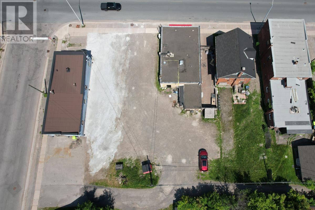 319 Korah Rd, Sault Ste. Marie, Ontario  P6C 4H2 - Photo 2 - SM260236