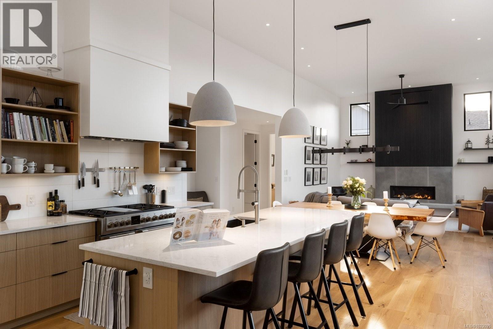 10630 Derrick Rd, North Saanich, British Columbia  V8L 5M8 - Photo 15 - 1023095