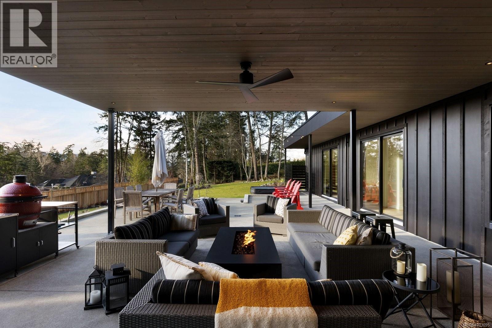 10630 Derrick Rd, North Saanich, British Columbia  V8L 5M8 - Photo 42 - 1023095