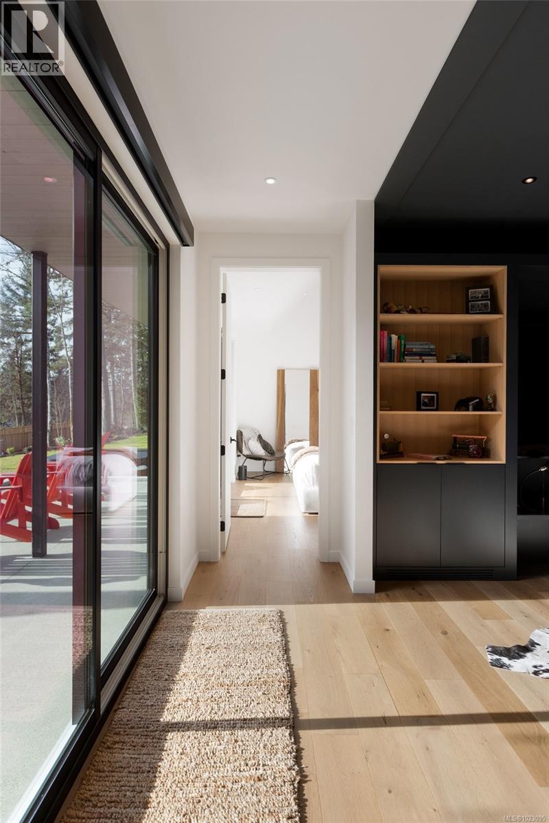 10630 Derrick Rd, North Saanich, British Columbia  V8L 5M8 - Photo 26 - 1023095