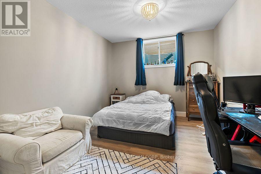 128 Scotts Drive, Lucan Biddulph, Ontario  N0M 2J0 - Photo 42 - X12762614