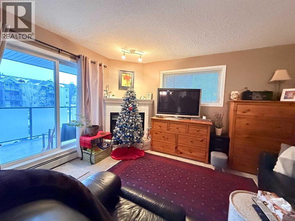 217, 30 Sierra Morena Mews Sw, Calgary, Alberta  T3H 3K7 - Photo 6 - A2276298