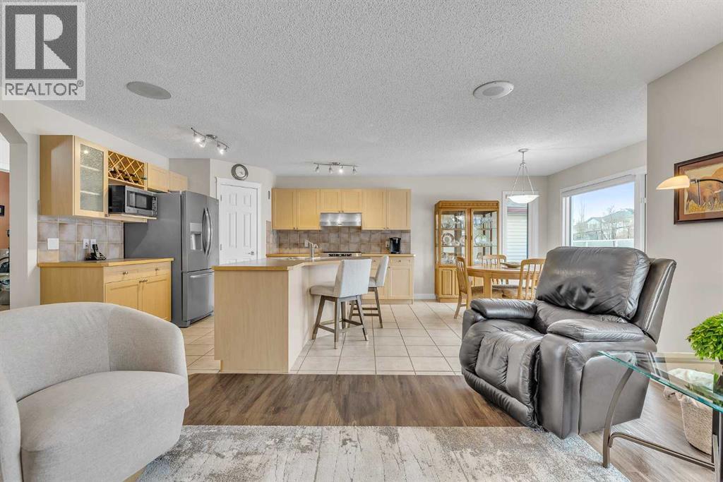 103 Panamount Crescent Nw, Calgary, Alberta  T3K 5L8 - Photo 11 - A2281561