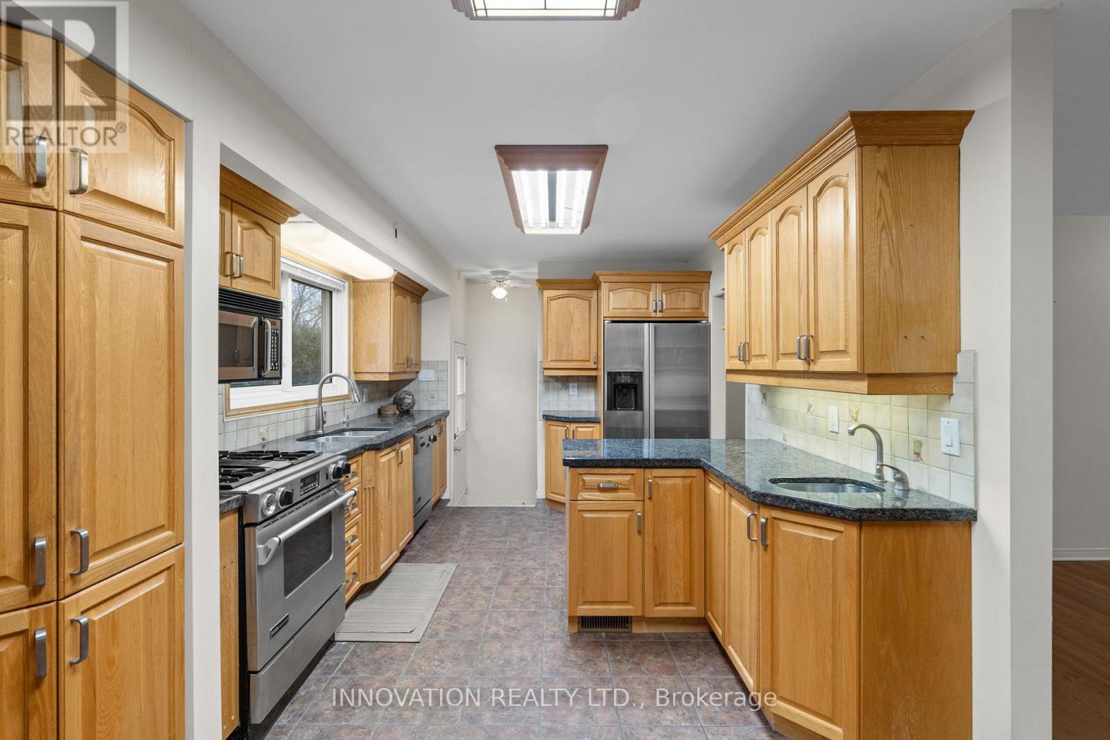 30 Oakview Avenue, Ottawa, Ontario  K2G 3A2 - Photo 11 - X12762602