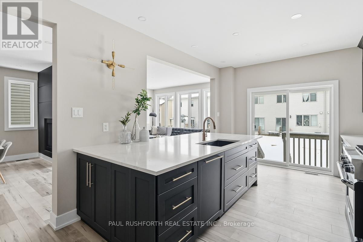 114 Dun Skipper Drive, Ottawa, Ontario  K1X 0G2 - Photo 12 - X12762604