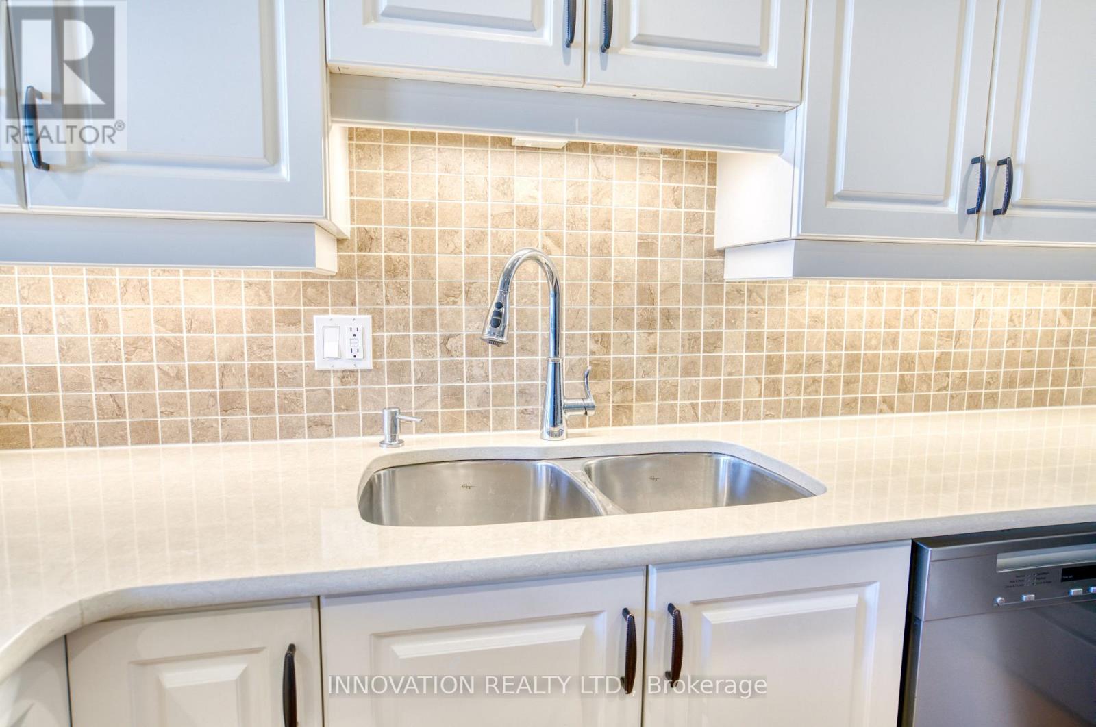 4 Innesbrook Court, Ottawa, Ontario  K2S 1C7 - Photo 12 - X12762698