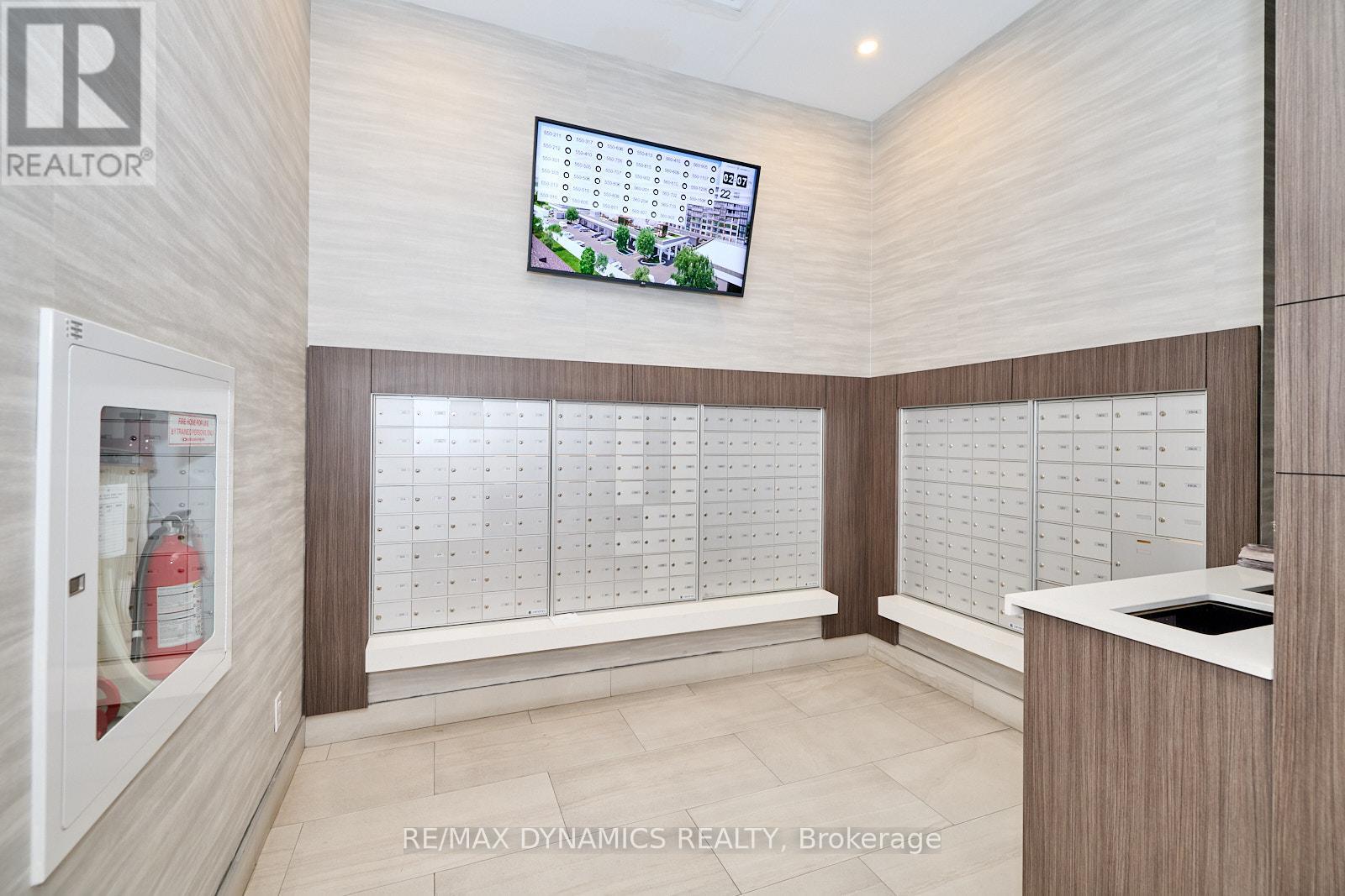 407 - 550 North Service Road, Grimsby, Ontario  L3M 0H9 - Photo 33 - X12762640