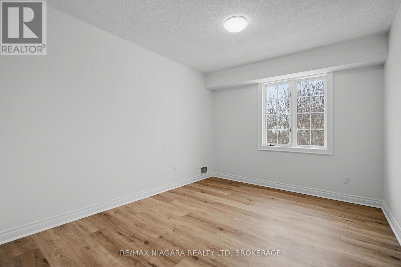 202 - 250 Linwell Road, St. Catharines, Ontario  L2N 1S2 - Photo 19 - X12762700