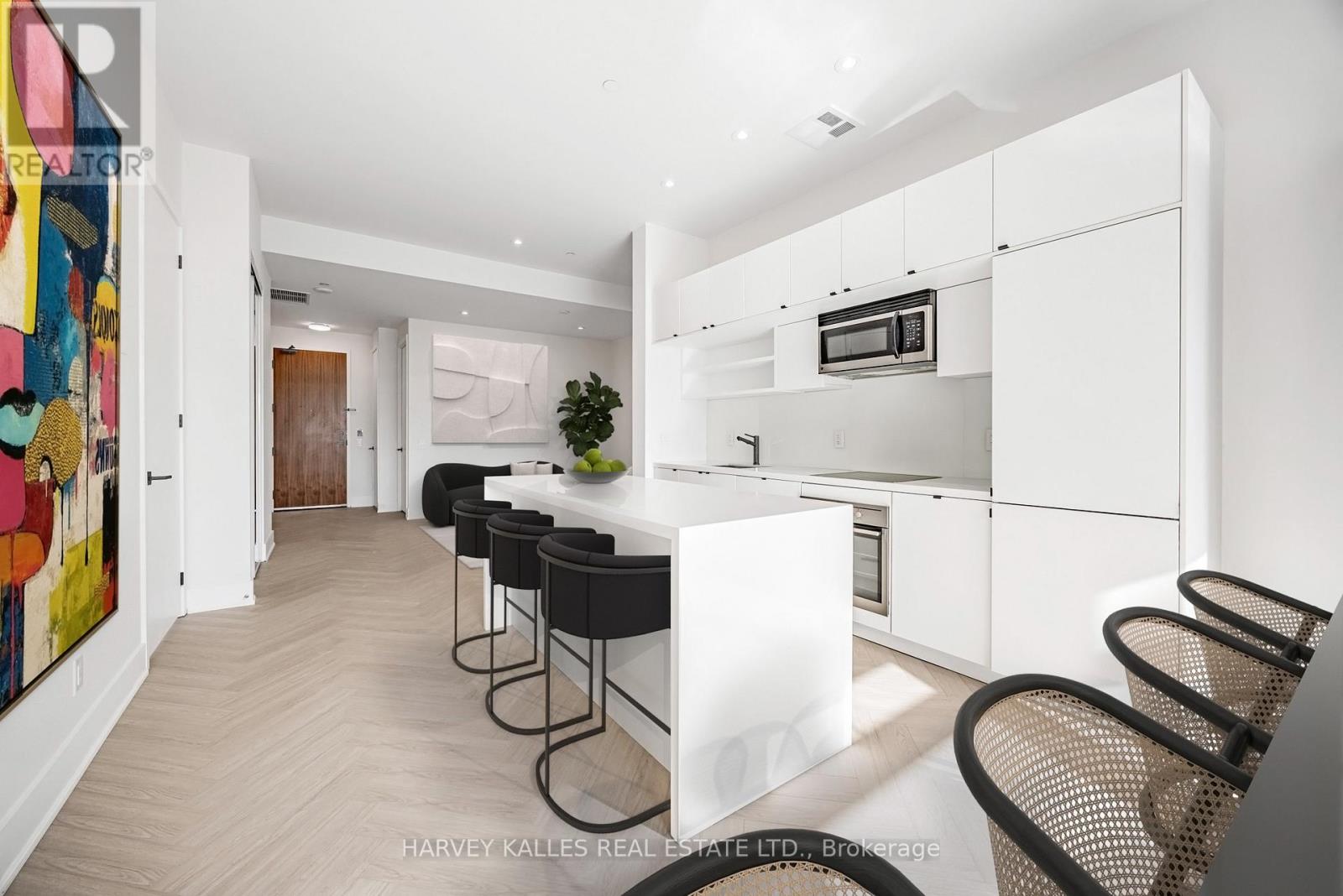 310 - 111 St Clair Avenue W, Toronto, Ontario  M4V 1N5 - Photo 9 - C12762548