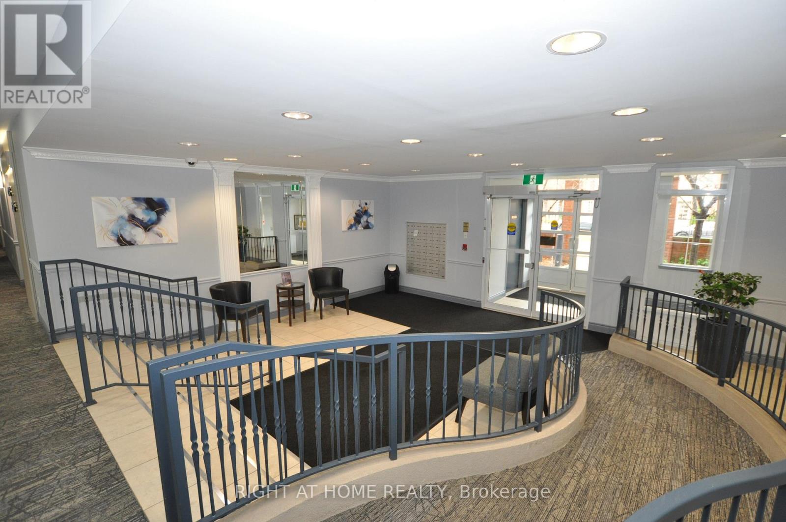 308 - 2300 Parkhaven Boulevard, Oakville, Ontario  L6H 6V9 - Photo 48 - W12751372