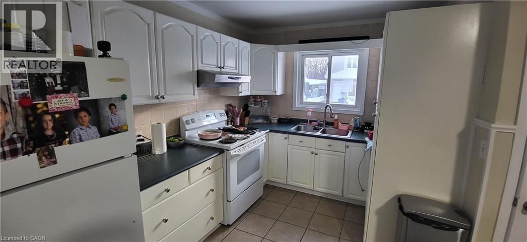 196 Ross Street, Welland, Ontario  L3B 2N3 - Photo 10 - 40803252