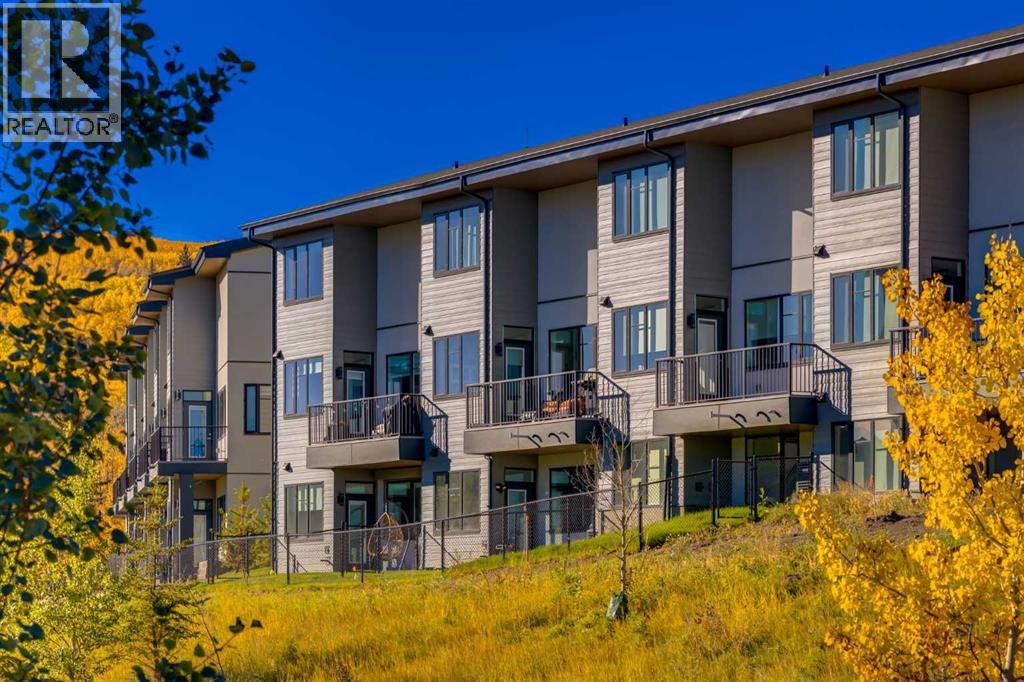 13, 1453 Na'a Drive Sw, Calgary, Alberta  T3H 6H7 - Photo 23 - A2246241