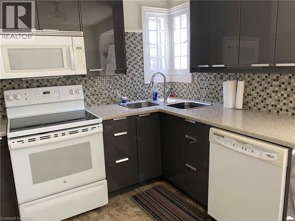 184 Arkell Street, Hamilton, Ontario  L8S 1W8 - Photo 4 - 40794958