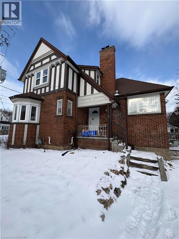 184 Arkell Street, Hamilton, Ontario  L8S 1W8 - Photo 1 - 40794958