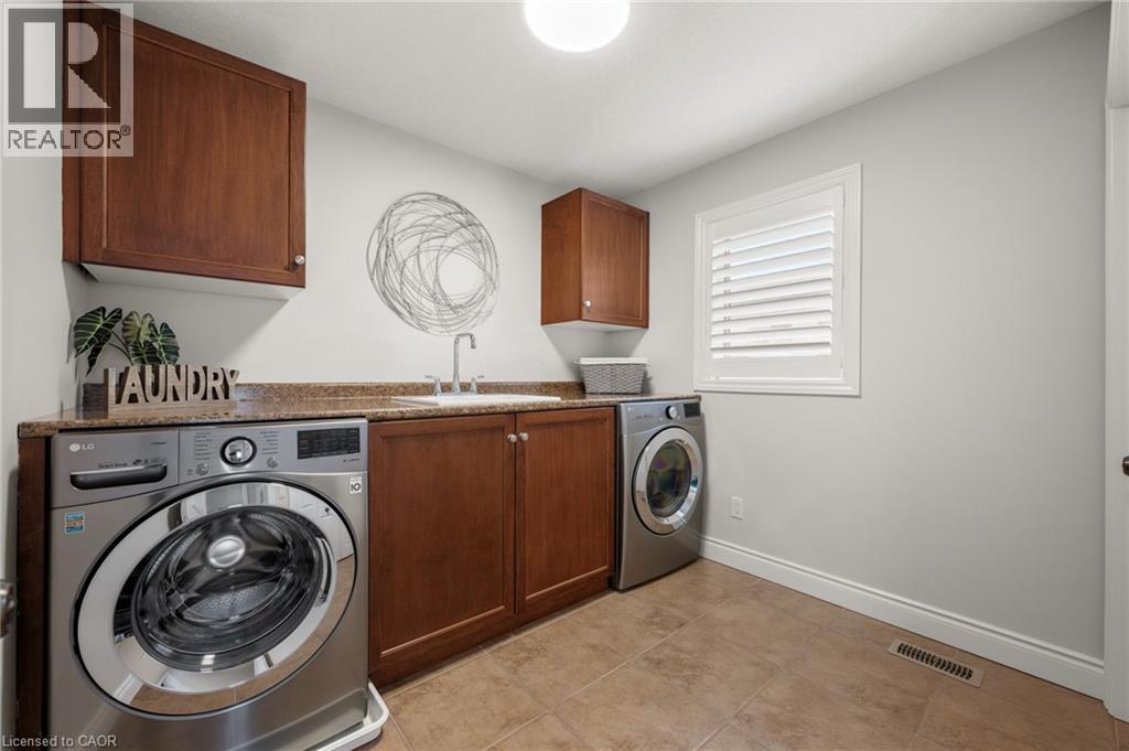 279 Zeller Drive, Kitchener, Ontario  N2A 0B2 - Photo 28 - 40800460