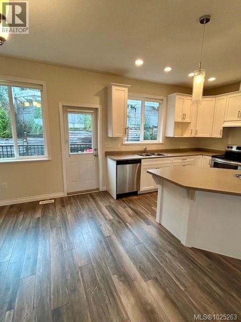 401 Cambie Rd, Nanaimo, British Columbia  V9R 0H7 - Photo 4 - 1025263