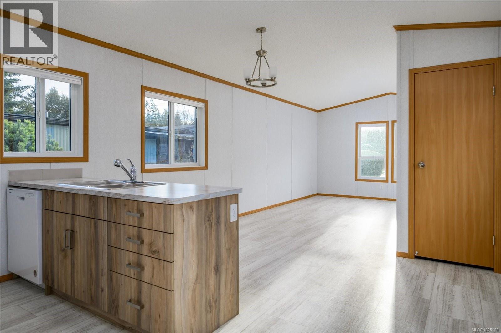 21 6820 Parklands Pl, Lantzville, British Columbia  V0R 2H0 - Photo 8 - 1025120