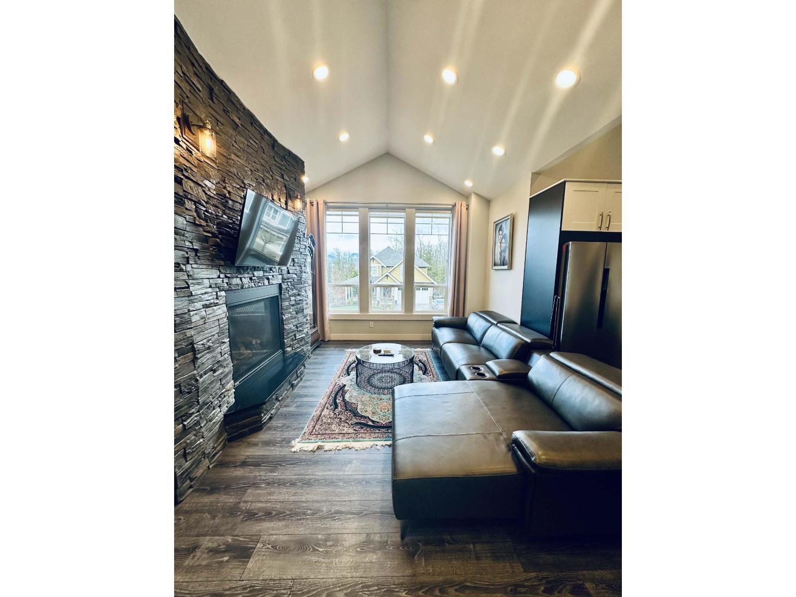 51338 Rowanna Crescent, Eastern Hillsides, Chilliwack, British Columbia  V4Z 0C3 - Photo 5 - R3086974