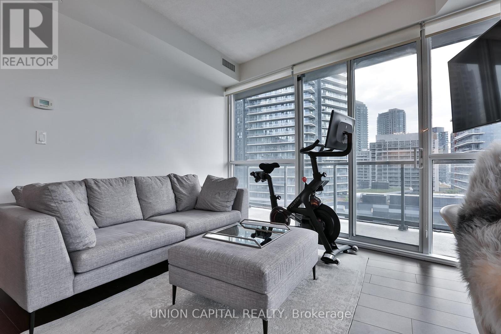 1103 - 20 Bruyeres Mews, Toronto, Ontario  M5V 0G8 - Photo 12 - C12762688