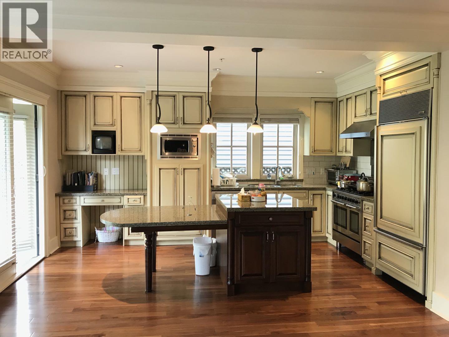 3000 W 38TH AVENUE, vancouver, British Columbia