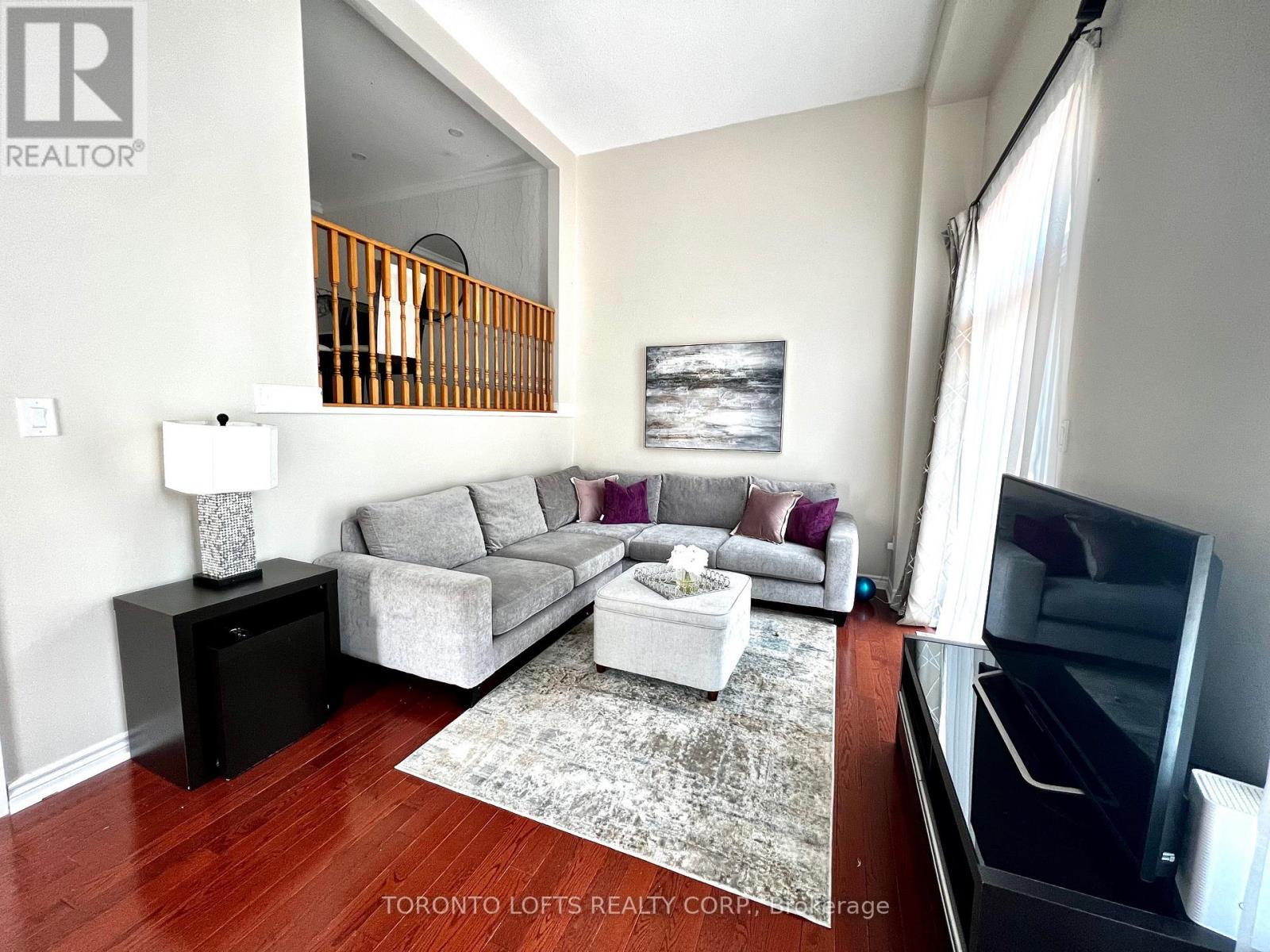 74 - 95 Weldrick Road E, Richmond Hill, Ontario  L4C 0H6 - Photo 7 - N12762628