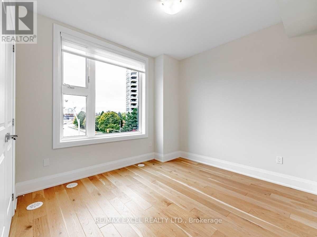 889 Clark Avenue W, Vaughan, Ontario  L4J 0K6 - Photo 13 - N12762642