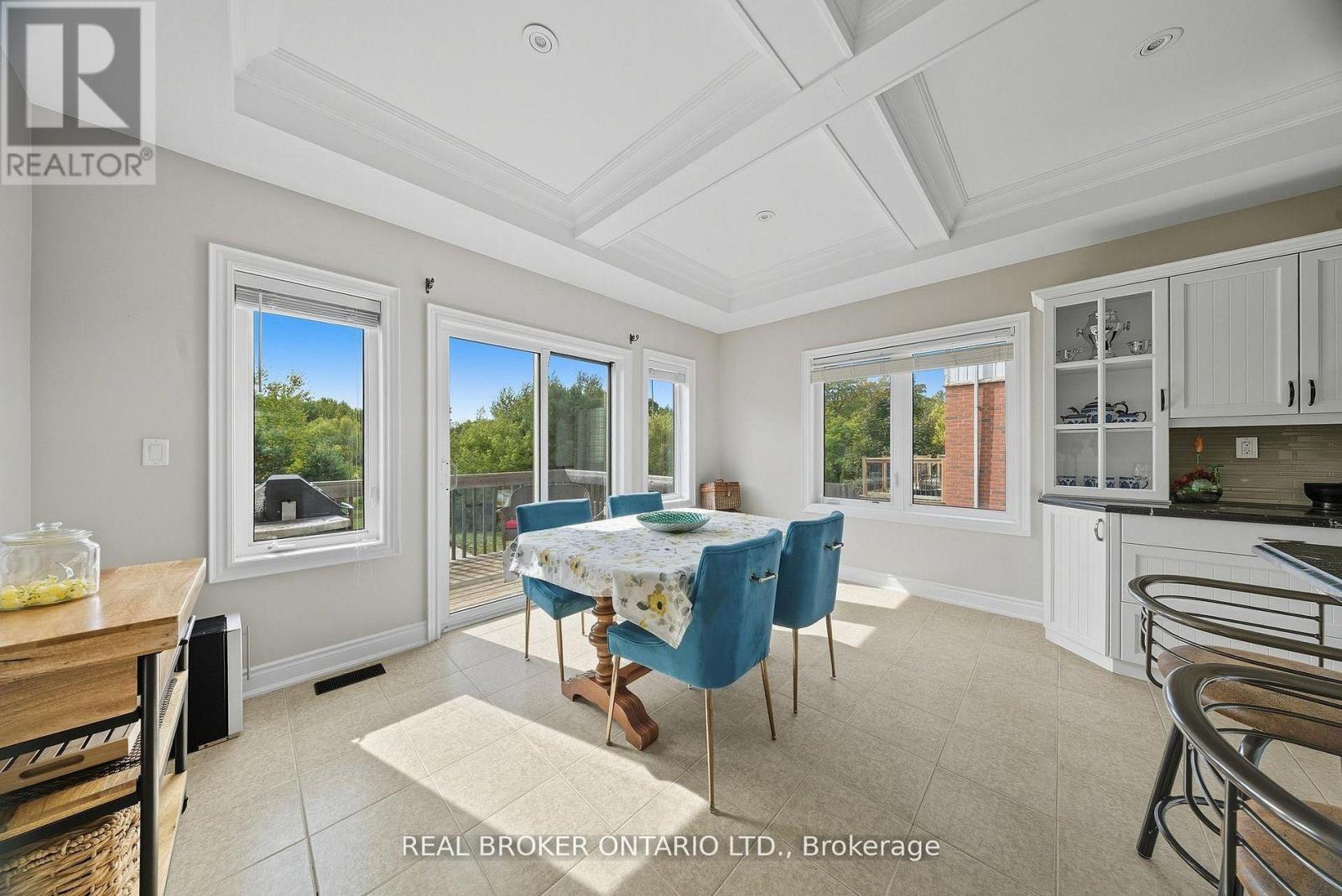 203 Gold Park Gate, Essa, Ontario  L3W 0B5 - Photo 14 - N12762654