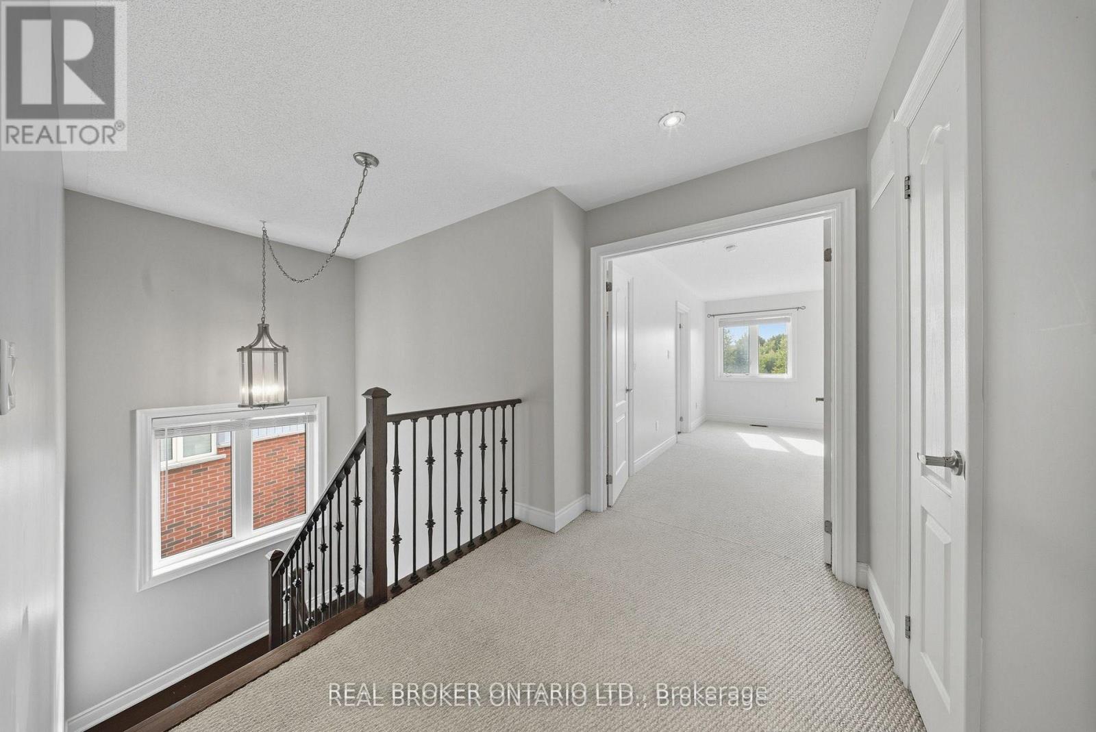 203 Gold Park Gate, Essa, Ontario  L3W 0B5 - Photo 17 - N12762654