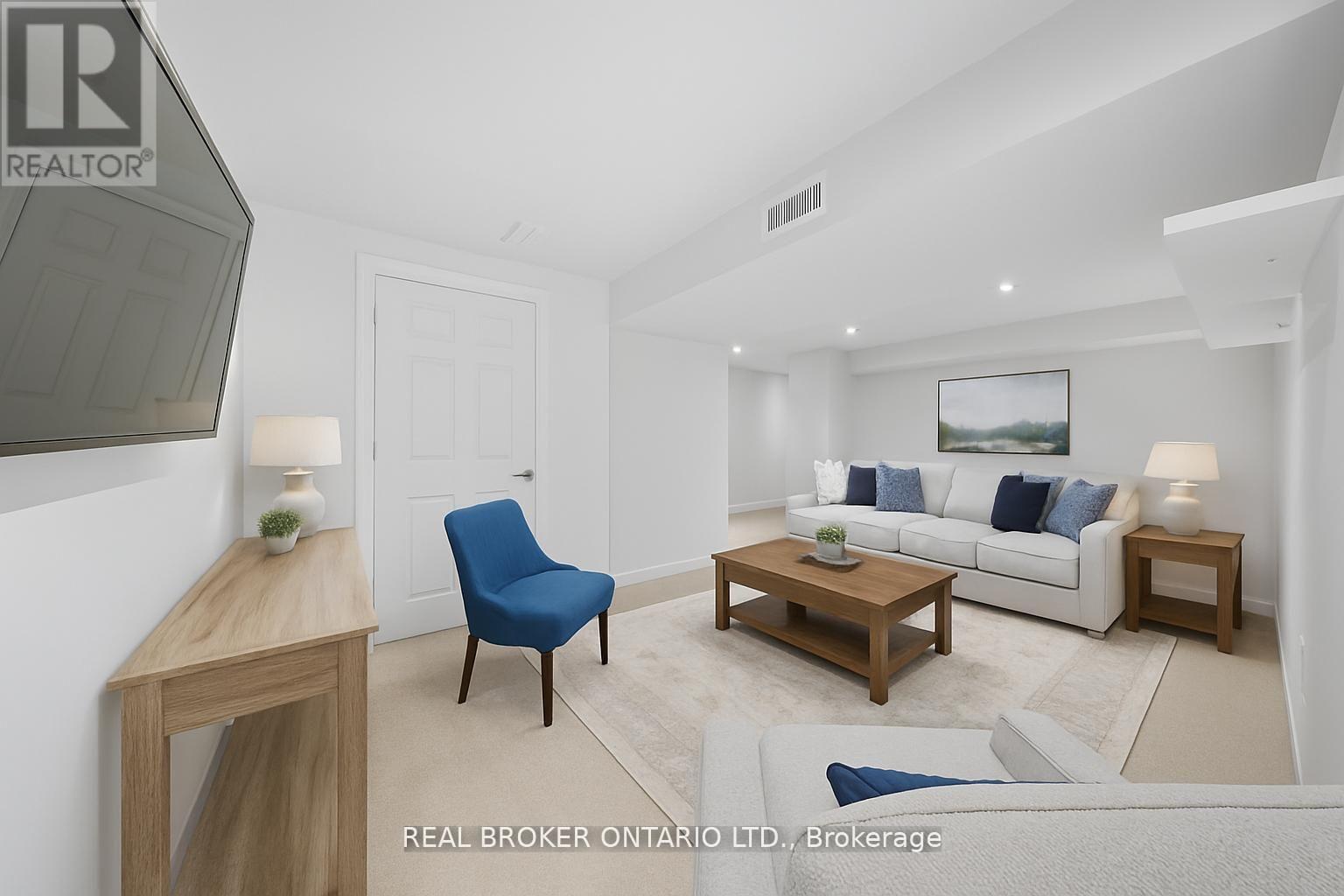 203 Gold Park Gate, Essa, Ontario  L3W 0B5 - Photo 30 - N12762654